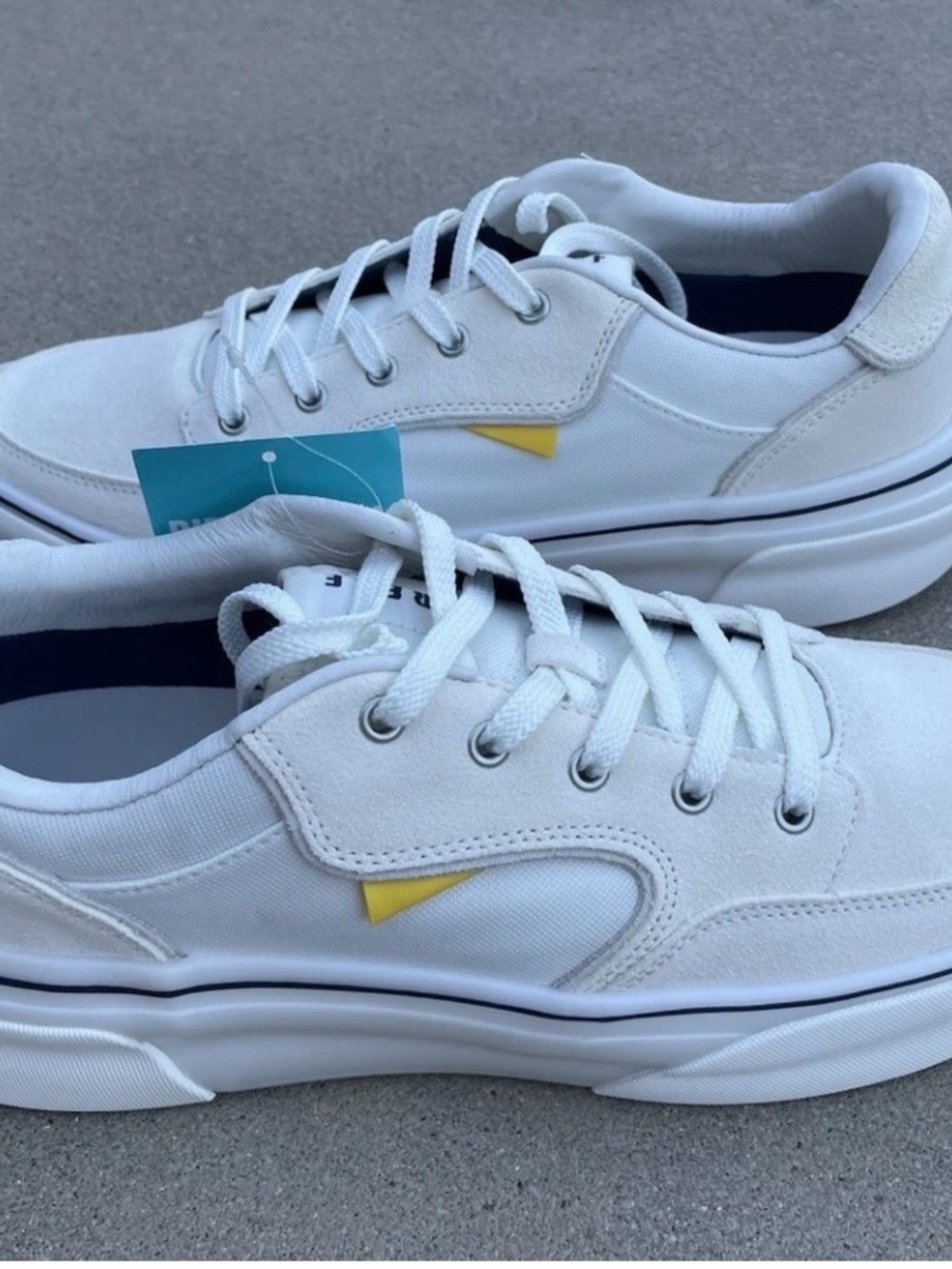 New Reef El Jefe Men’s Cushion Comfort Sneaker Shoes NWT Sz. 11.5 Chalk White